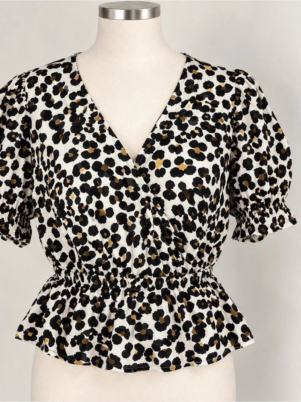 Banana Republic Leopard Print Peplum Puff Sleeve Blouse Size M